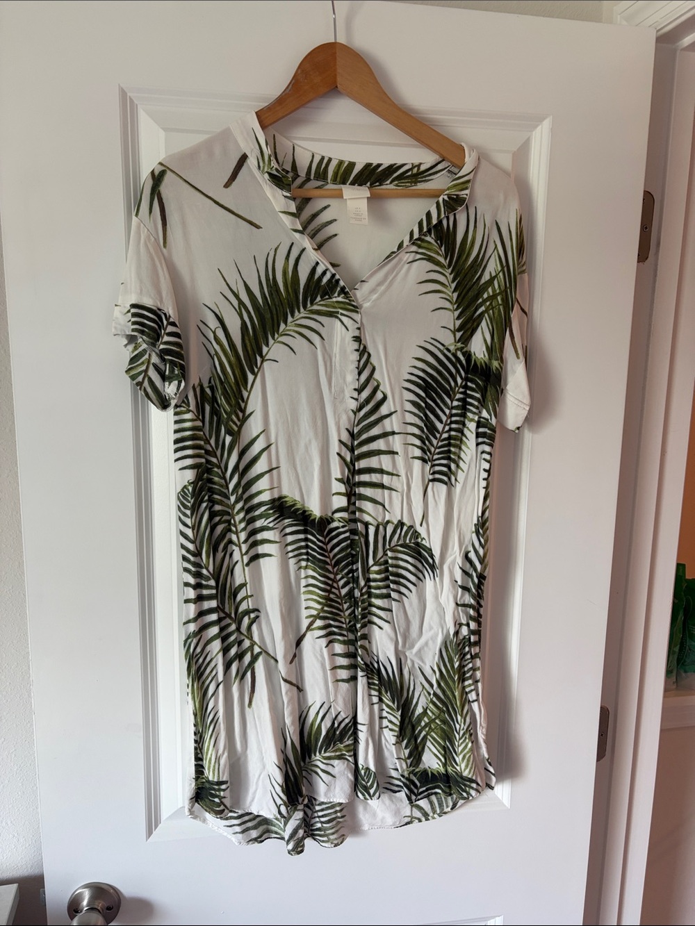 H&M White Tunic with Green Palm Leaf Print
